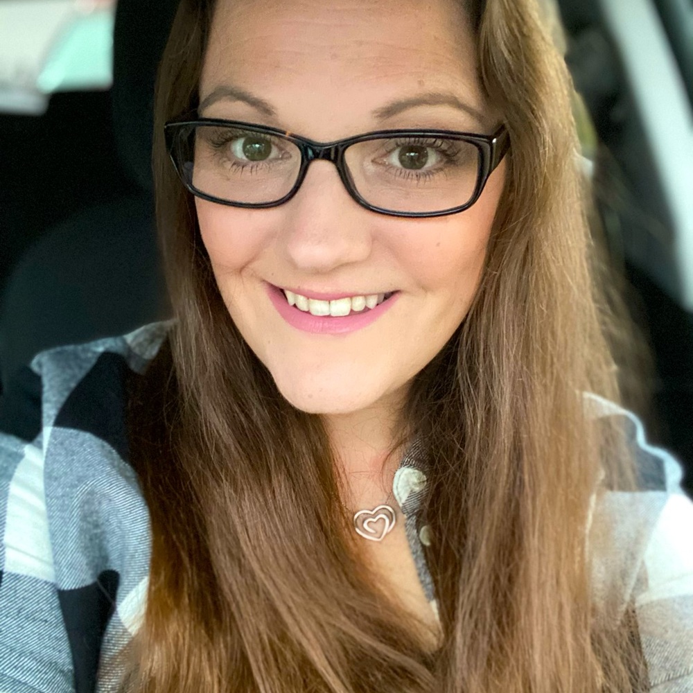 Meet your Posher, Sabrina